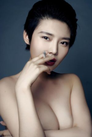 国产智能手机概念股票_DVD手机在线看